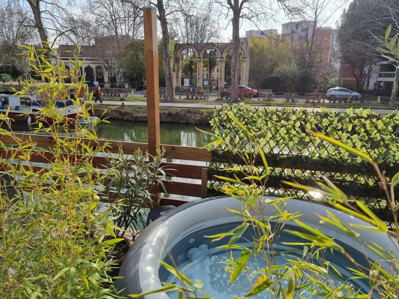 Peniche De Charme Avec Jacuzzi Sur Canal Du Midi Hotel Тулуза Екстериор снимка