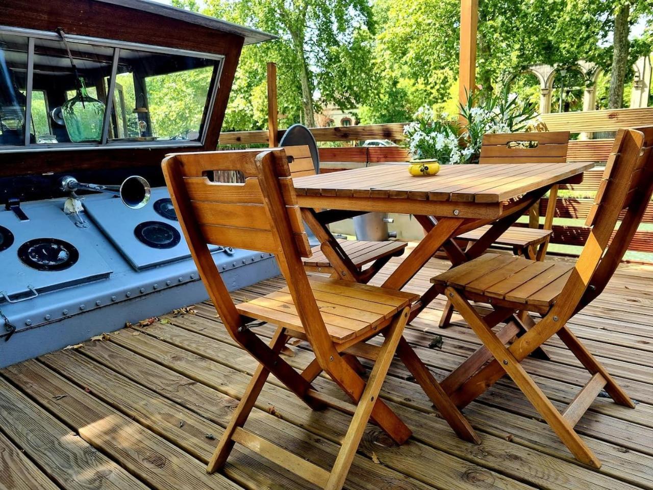 Peniche De Charme Avec Jacuzzi Sur Canal Du Midi Hotel Тулуза Екстериор снимка